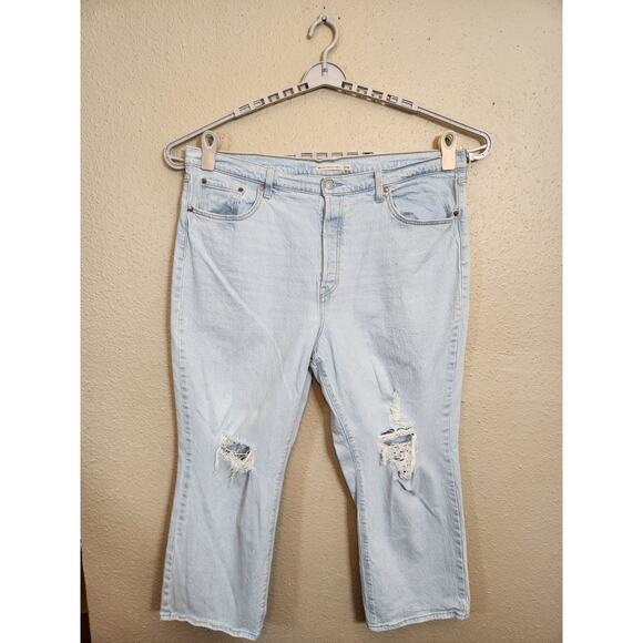 Levi's Women's Light Wash Button Fly Distressed Ribcage Straight Ankle Jeans 20W - Picture 1 of 9